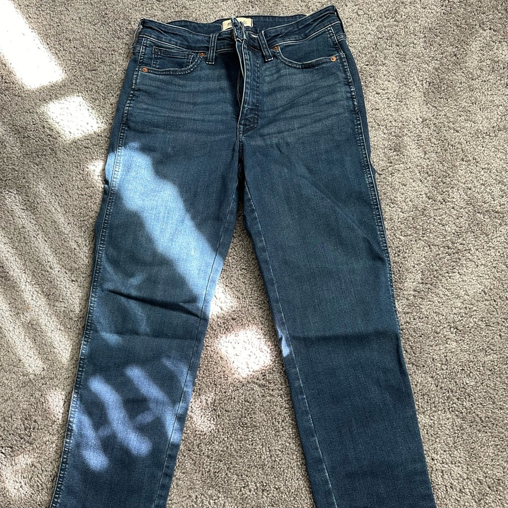 Madewell - size 29 mid rise stove pipe jeans. Brand new.